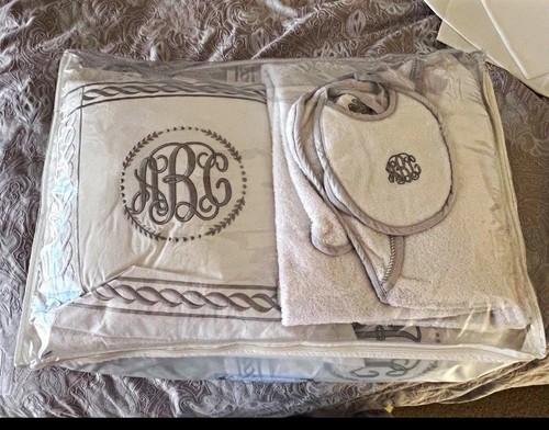 Funnababy monogram complete - funnababy,